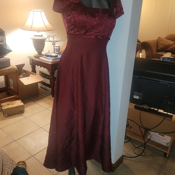 MORI LEE,  10.  MARRON - Picture 5 of 16